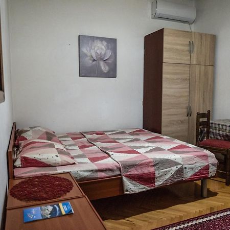 Hostel Center Ulcinj Eksteriør bilde